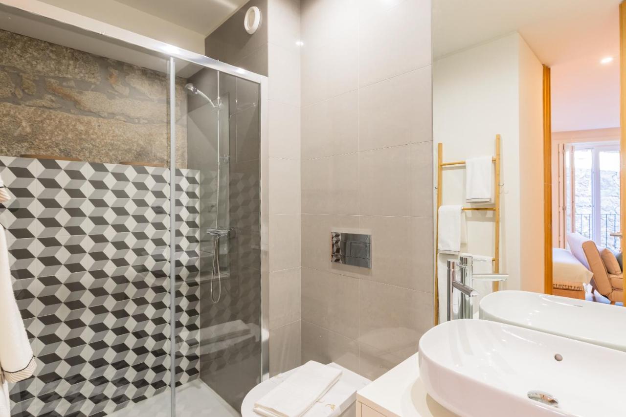 Clerigos Tower - Experience In Porto Apartman Szoba fotó